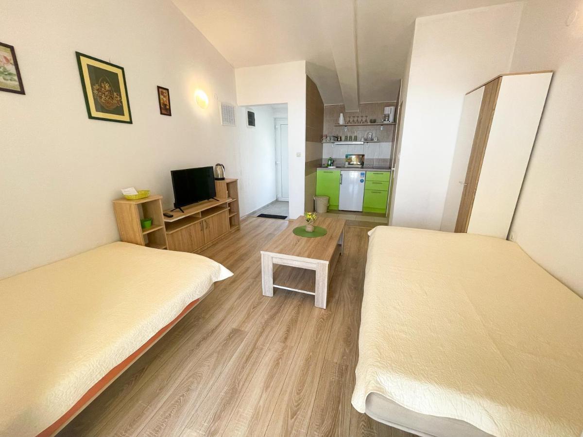Apartmani Milan Цриквеница Экстерьер фото