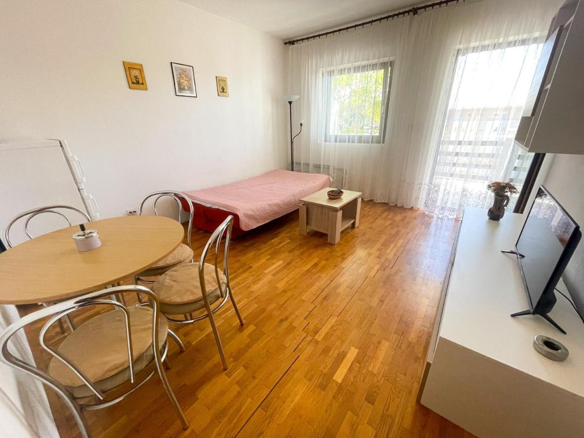 Apartmani Milan Цриквеница Экстерьер фото