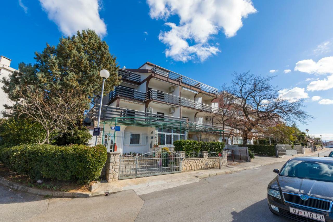 Apartmani Milan Цриквеница Экстерьер фото