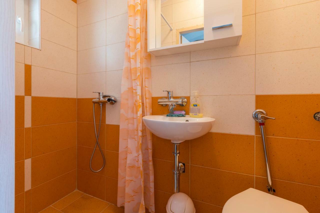Apartmani Milan Цриквеница Экстерьер фото